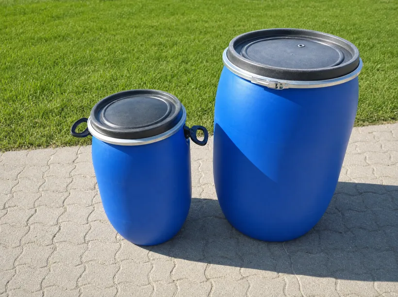 Blaue Fetttonnen für Speiseöle und -fette, 120 und 200 Liter